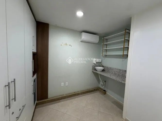Sala Comercial no Centro de Florianópolis