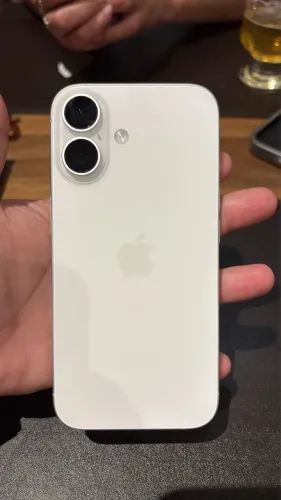 IPHONE 16, 128 GB SEMINOVO