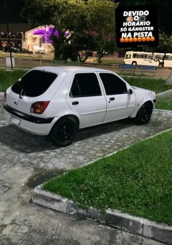 Ford Fiesta GL Class 1.0i 5P 2000