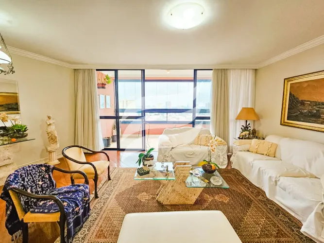Condomínio Edifício Cortina D'Ampezzo - Apartamento 03 suítes à venda no Centro, Araçatuba