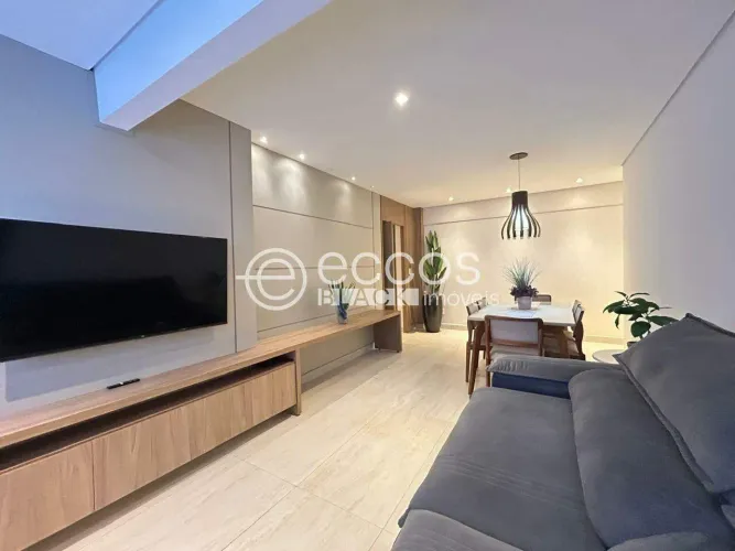 Apartamento à venda, 2 quartos, 1 suíte, 2 vagas, Cazeca - Uberlândia/MG