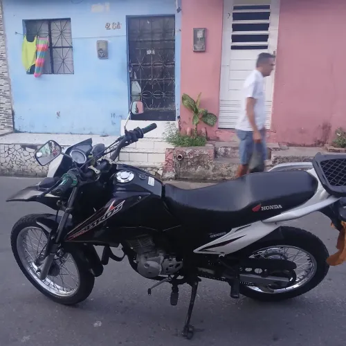 Bros ano 2014 valor 12 mil