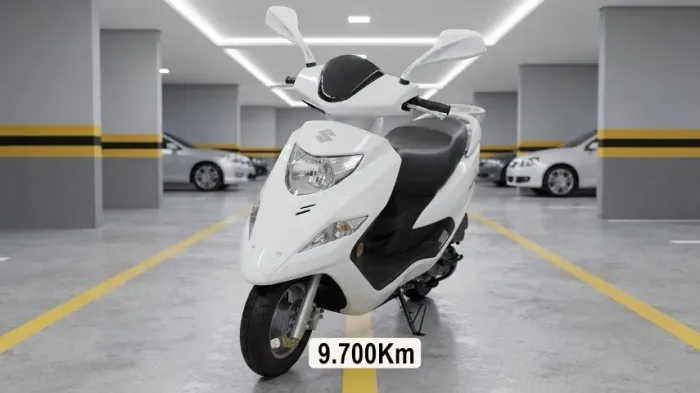 Suzuki BURGMAN 125 - 2016 - 9.700Km