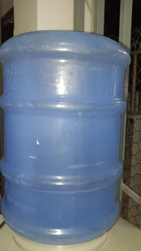 Garrafão vazio de água 20 litros ( validade 06/28)