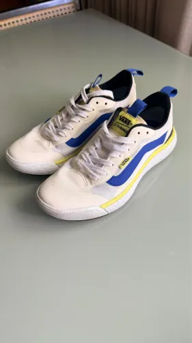 VANS ULTRARANGE