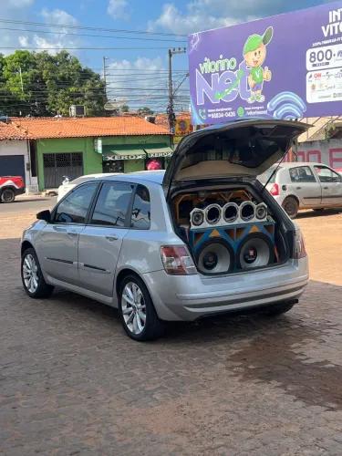 Vendo / troco / parcelo som completo já regulado?