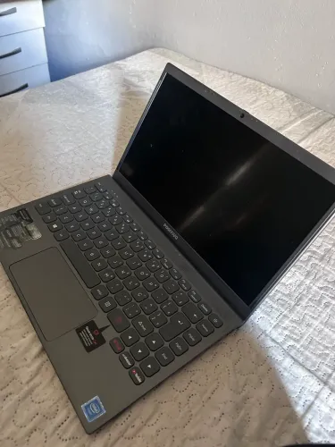 Vende-se notebook