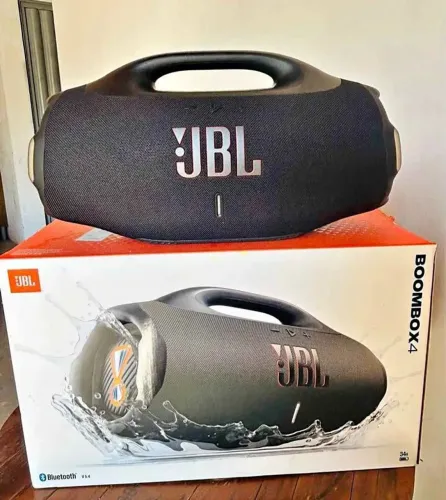 JBL bombox 4