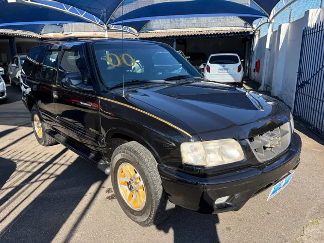 Chevrolet Blazer Executive 2000