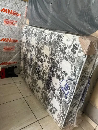 Cama box a venda