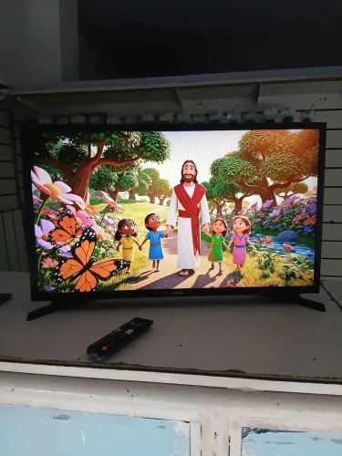 Tv smart samsung un32t4300
