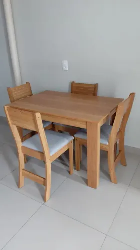 Mesa Madeira 4 Cadeiras Nova