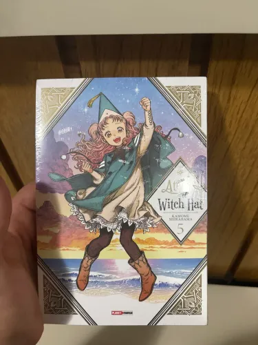 Manga Atelier of Witch Hat 5 NOVO LACRADO