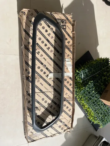 Moldura grade frontal - TORO VOLCANO BLACK ED.