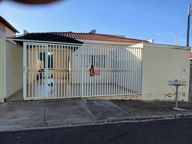 Casa para Venda em Presidente Prudente, Vila Luso, 3 dormitórios, 1 suíte, 2 banheiros, 2