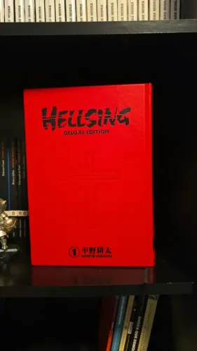 Hellsing Deluxe Edition Vol. 1