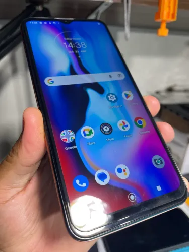 Celular moto e7 Plus 64g