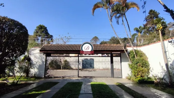 casa alto padrão com piscina e suítes a venda em interlagos/SP
