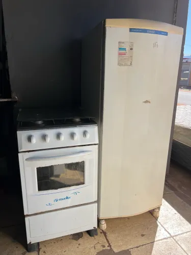 Vendo Kit Geladeira E Fogão!