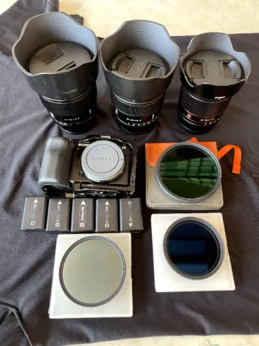 Sony zv e10 com lentes e acessorios 