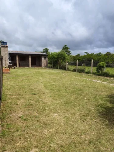 Alugo casa na lagoa de Bacupari