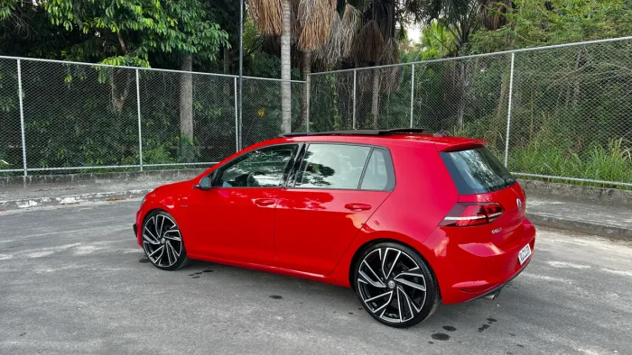 Volkswagen Golf Highline 1.4 TSI 140cv Aut. 2015