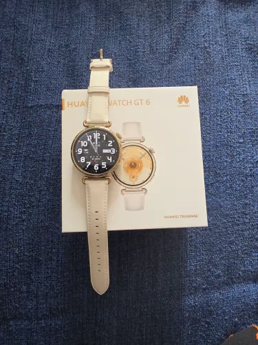 Smartwatch Huawei GT 6 dourado 41 mm + nota fiscal