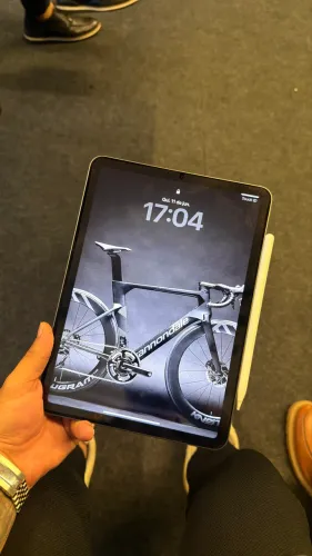 iPad Air 5ª geração 64 gb M1 + Apple Pencil 2