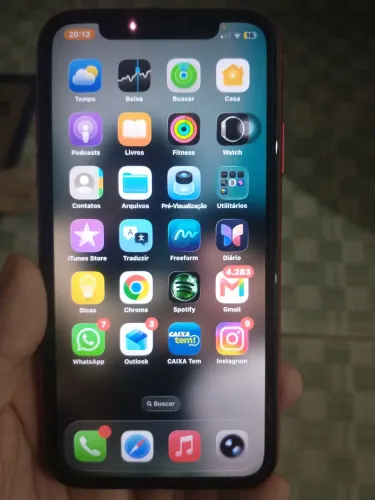 iPhone 011
