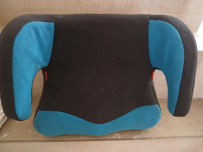 Assento infantil para carro