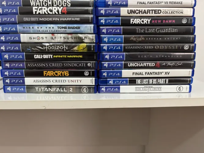 VENDO APENAS O LOTE - 22 Jogos Originais PS4 - Ghost of Tsushima, TLOU 2, FF VII e mais!