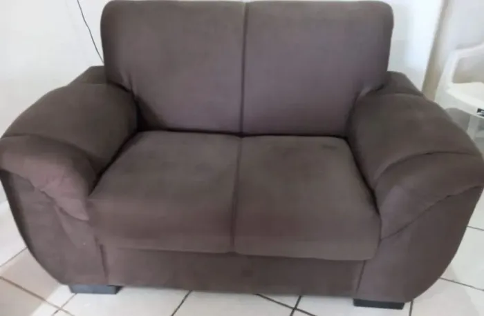 Sofá 2 lugares ótimo estado