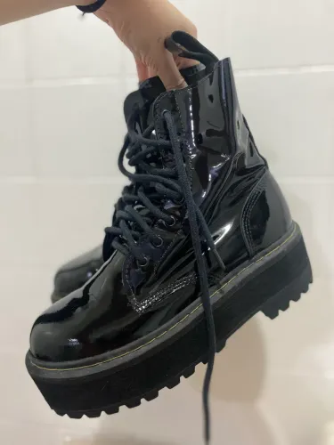 coturno plataforma vilela boots 