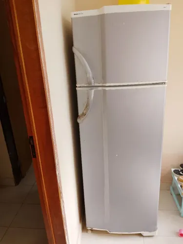 Geladeira usada 