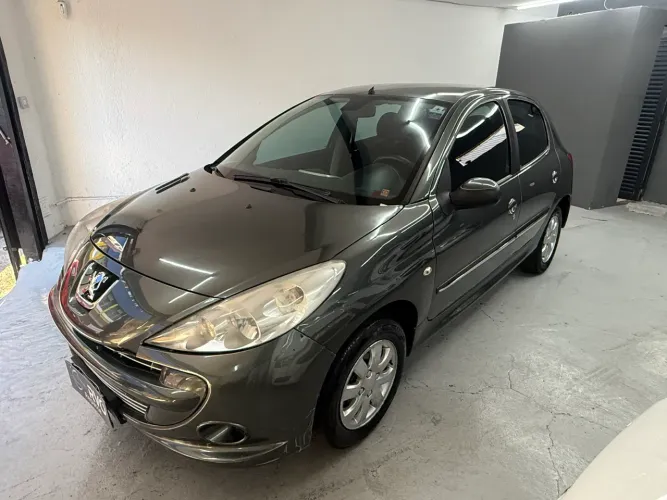 Peugeot 207 XR Sport 1.4 Flex 8V 5P 2012