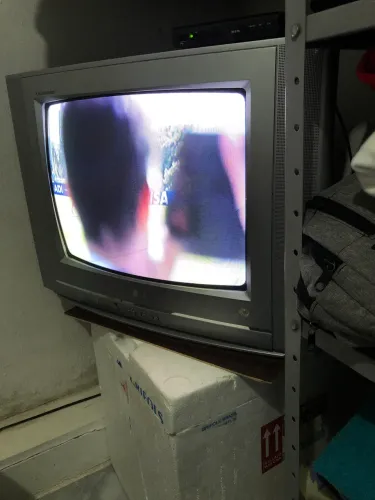 TV LG tubo 21 polegadas em perfeito estado funcionando