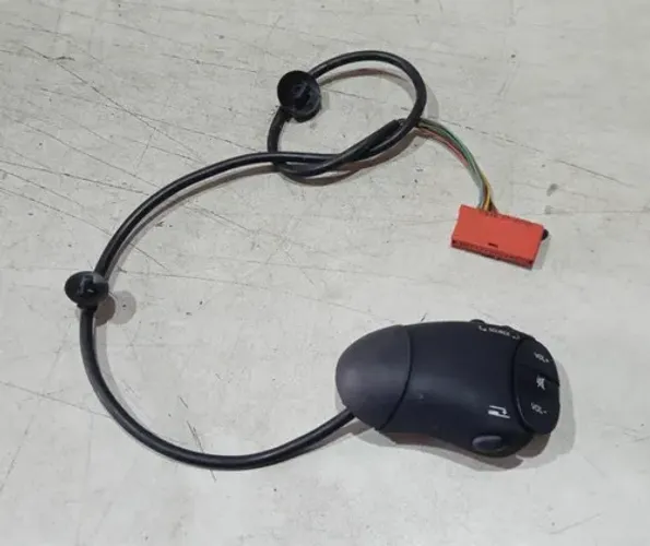 Comando Controle Som Renault Scenic Megane 1998 - 2010
