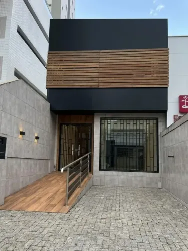 Sobrado Comercial para locação no bairro do Gonzaga em Santos - SP