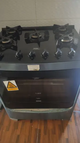 Vendo fogão 5 bocas, bom estado 1200 Reais mesa de vidro