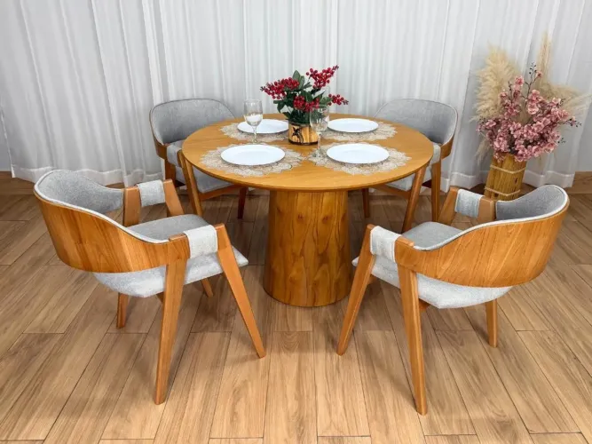 Mesa de Jantar Paris Circular 1.10×1.10 c/4 Cadeiras Madeira Maciça 