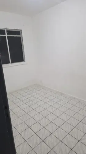 Aluga-se apartamento na Atalaia