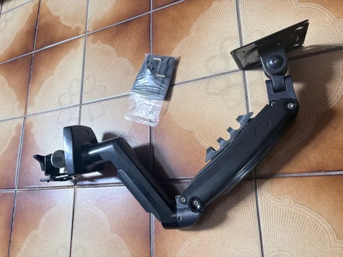 Suporte Articulado de Mesa ELG F80N