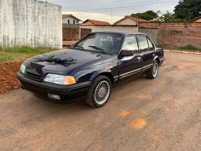 Chevrolet Monza Classic SE 2.0 /mpfi E EFI 2P E 4P 1991