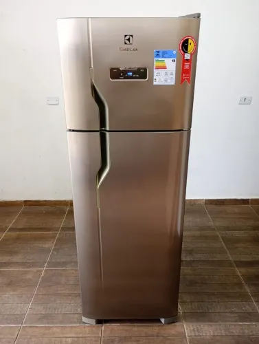 Geladeira inox Electrolux Frost free funcionando perfeitamente 110v Entrego