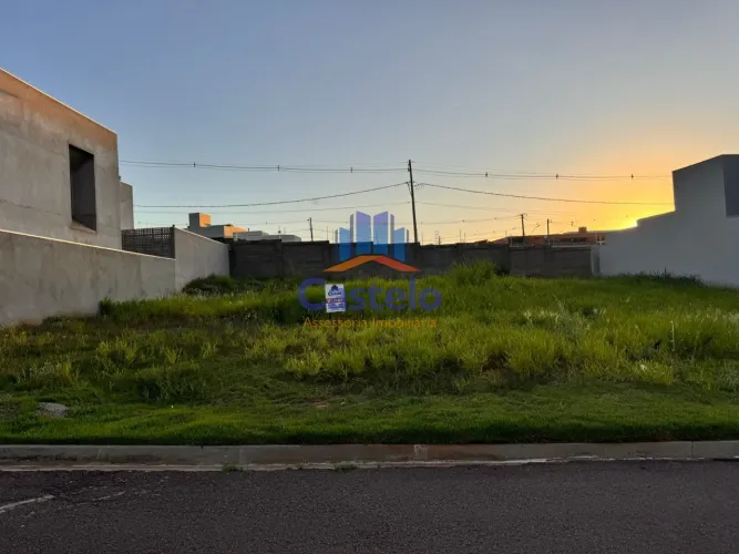 TERRENO RESIDENCIAL em UMUARAMA - PR, ZONA III