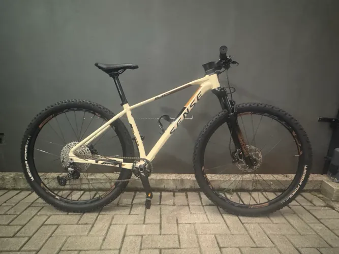 Bicicleta Sense Impact Comp 12v 2023