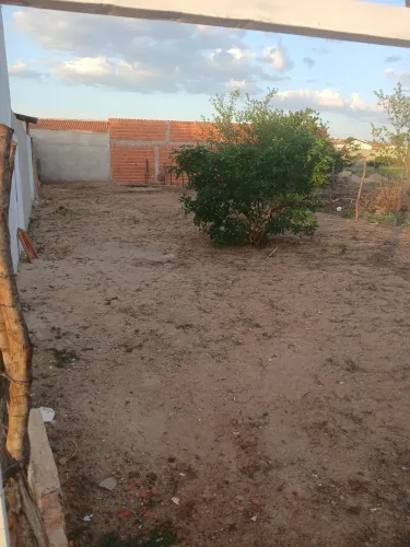 Vendo terreno 8×30 localizado Geminiano proximo ao Estadio municipal