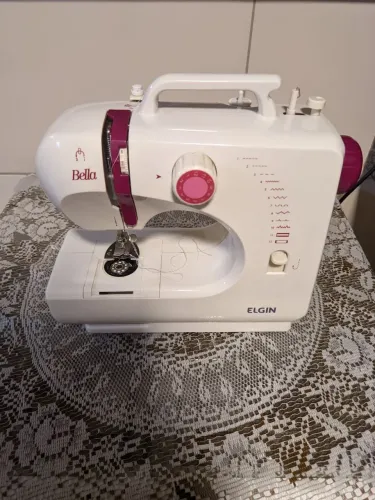 Máquina de Costura Elgin Bella BL-1200 - Usada e em ótimo estado ?