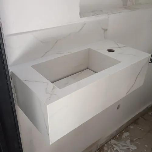 Pias em porcelanato 
