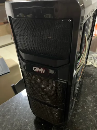 Gabinete PC GMI